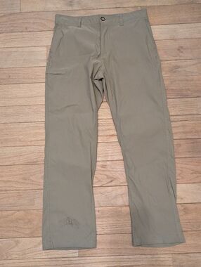 Men's UB Tech Khaki Cargo Style Utility Pants Size 34x30